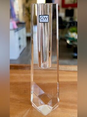 Narumi Glassworks Pythagoras 
Single Stem Bud Vase